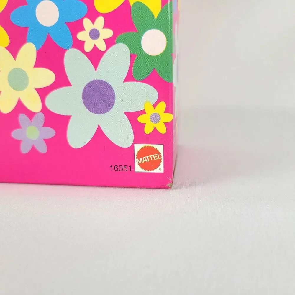Vintage 90s Russell Stover Candies Special Edition Barbie Pink 16351 Mattel
